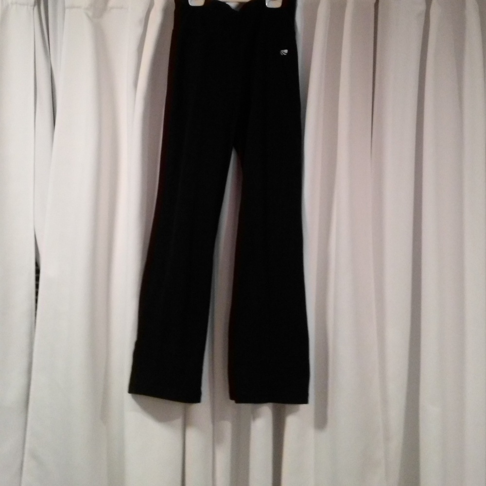 Marika Audrey Tummy-Control Mid-Rise Active Pant